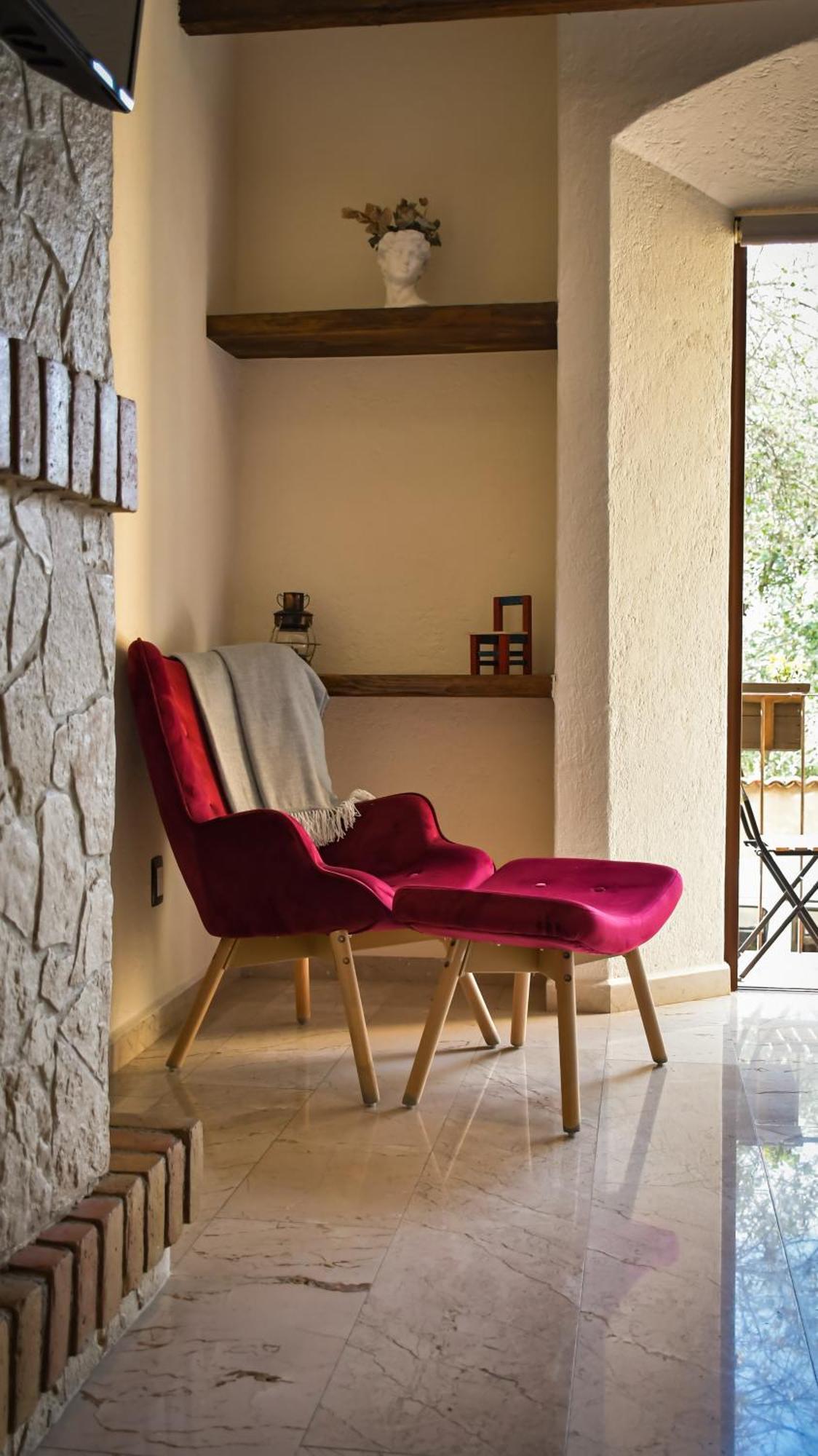 Porta Paradiso Valquirico, Albergo Boutique Santeagueda Exterior foto