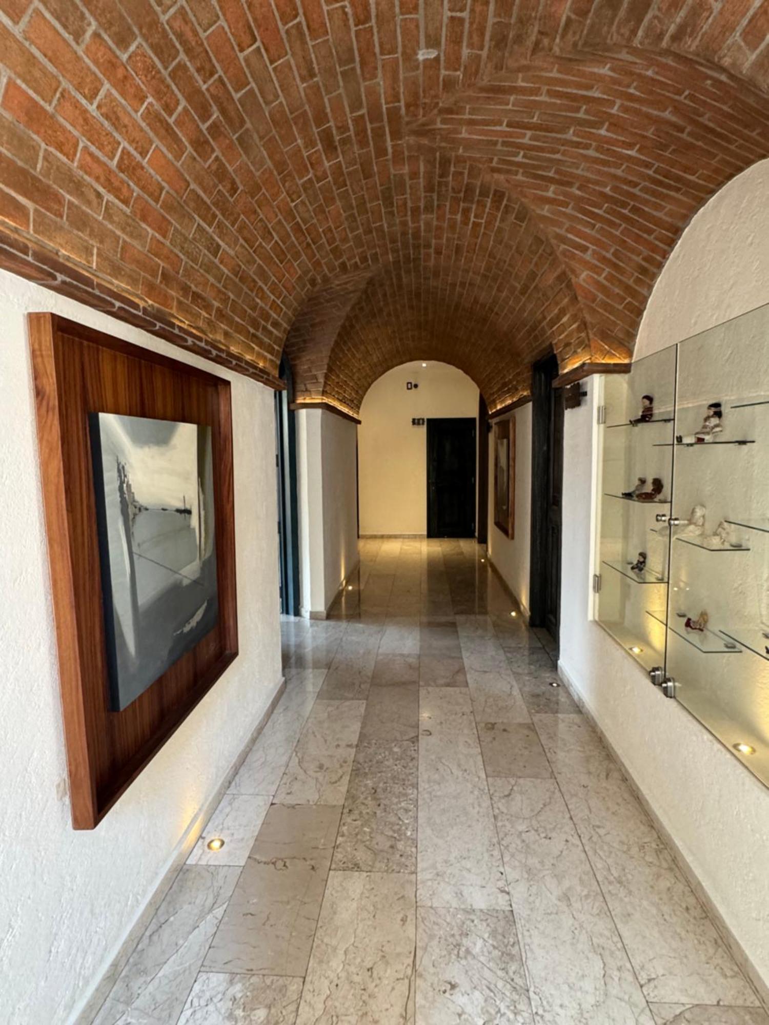 Porta Paradiso Valquirico, Albergo Boutique Santeagueda Exterior foto